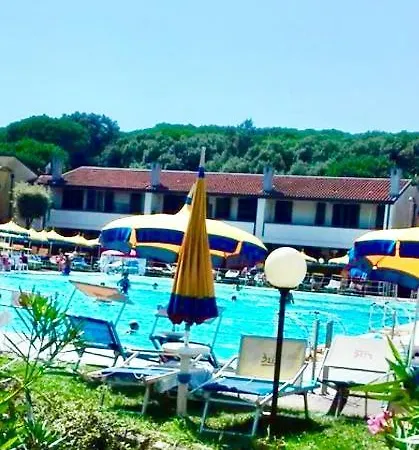 Lory *